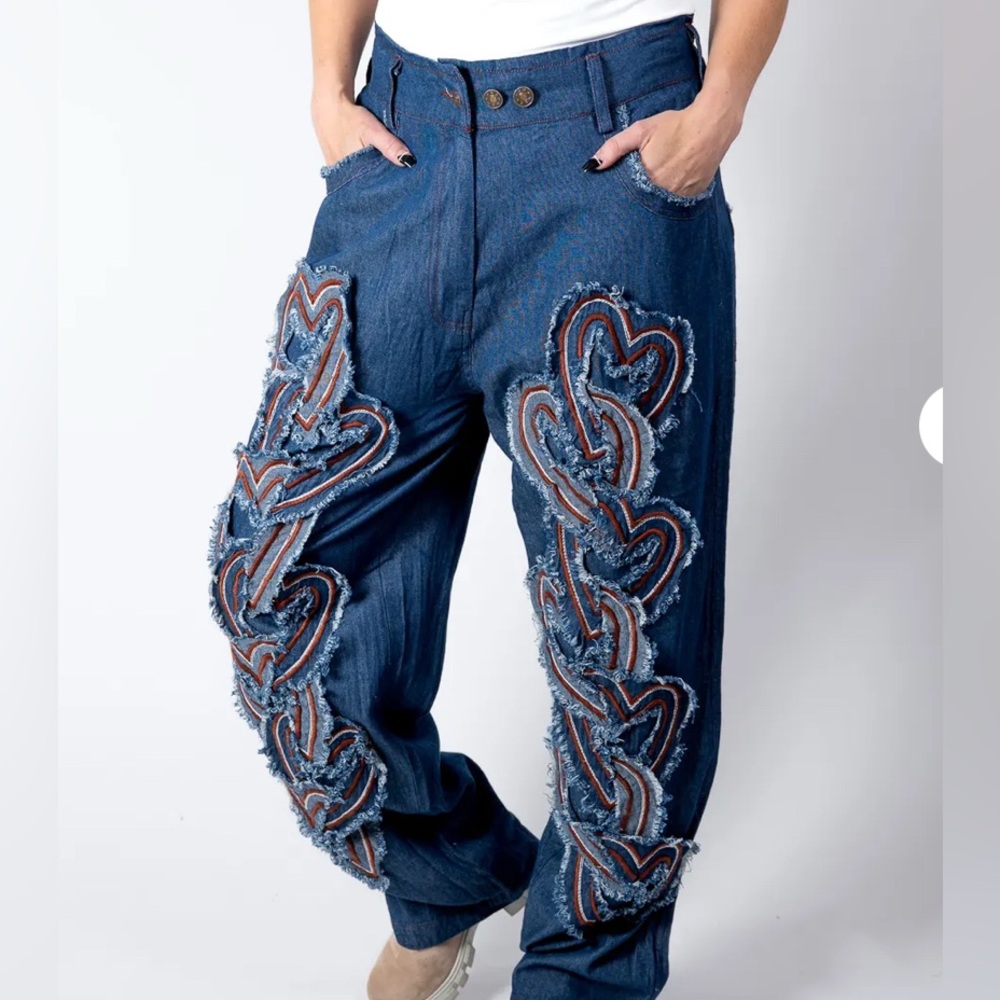 Stylish Blue Heart-Embellished Jeans